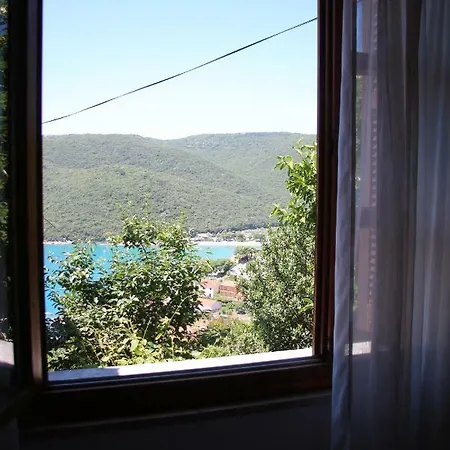 Apartment Leonora