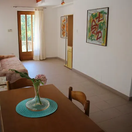 Apartment Leonora Rabac
