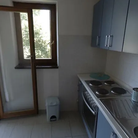 Leonora Apartment